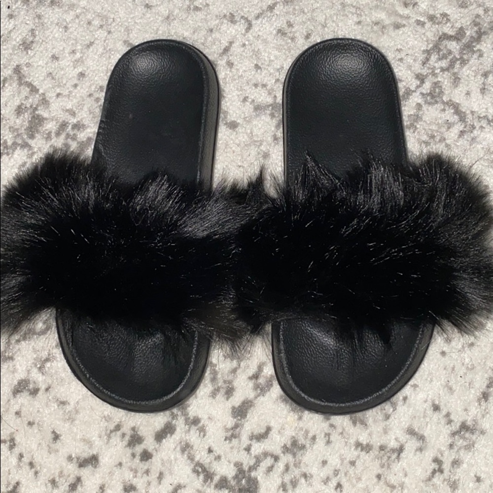 Furry slide on slippers
